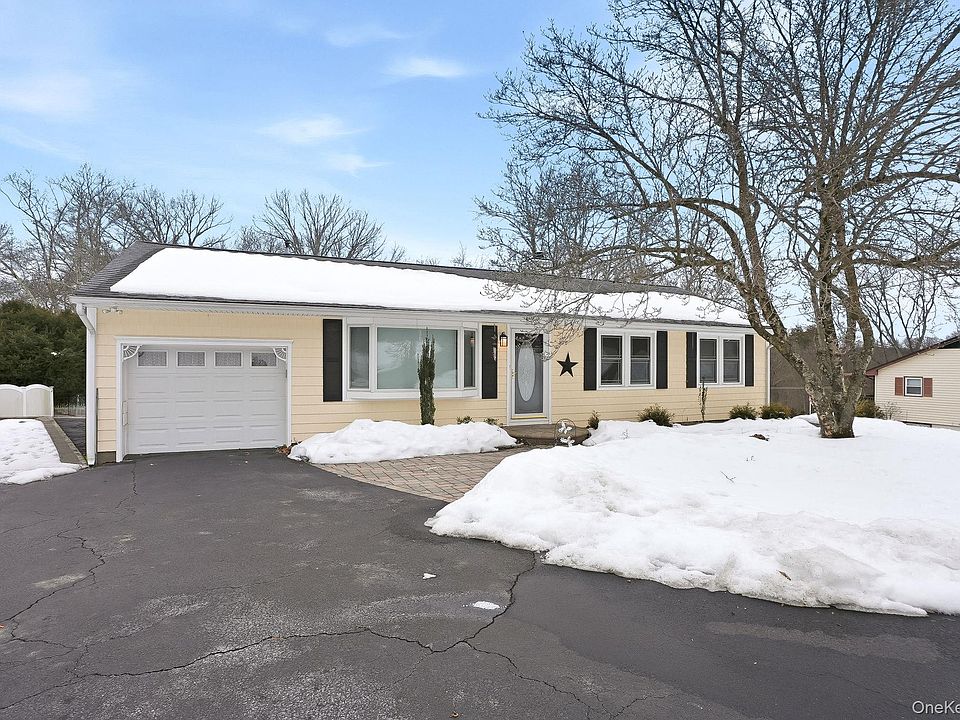 1st image of 12 Lakeview Road