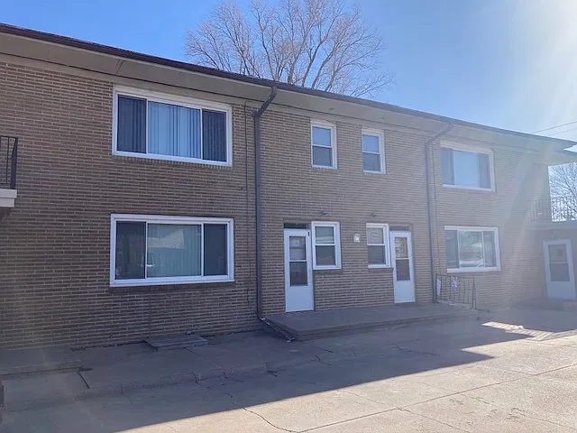 2912 H Avenue - Unit 1 — Photo 1