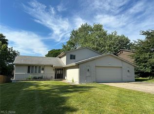 17920 Drake Rd, Strongsville, OH 44136