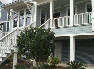 100 Sea Glass Loop, Ocean Springs, MS 39564