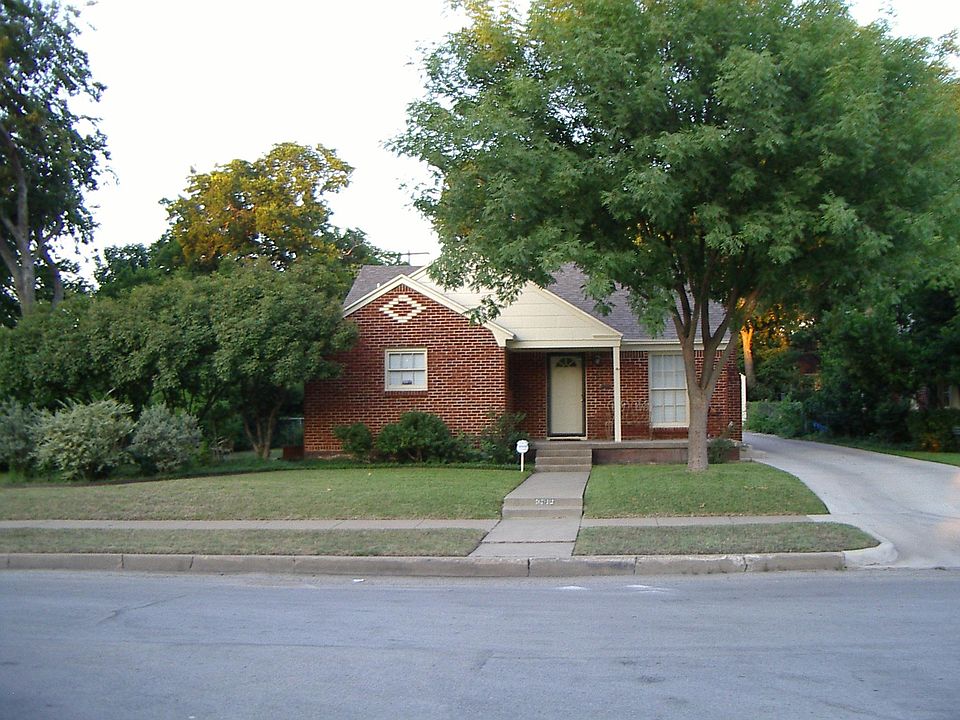 1st image of 3509 Stadium Dr