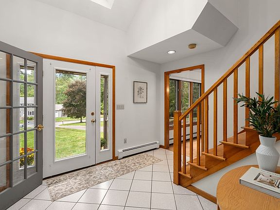 4th image of 31 Raymond Way