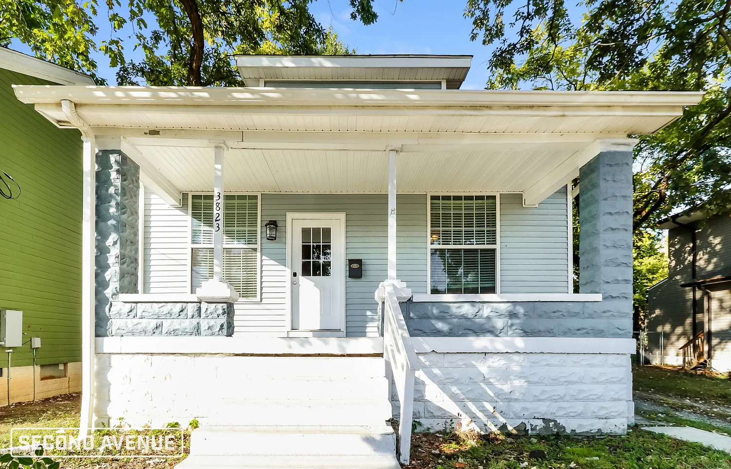 3 bed, 1.0 bath, 1733 sqft, $1,389 — Photo 1