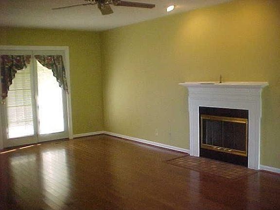 2nd image of 386 Deepwood Trl