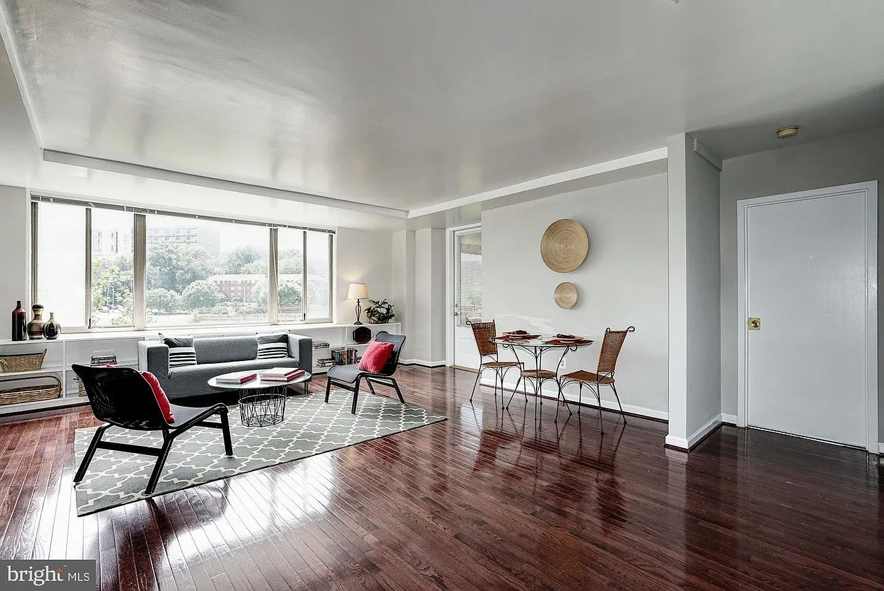 1 bed, 716 sqft, $2,500 — Photo 4