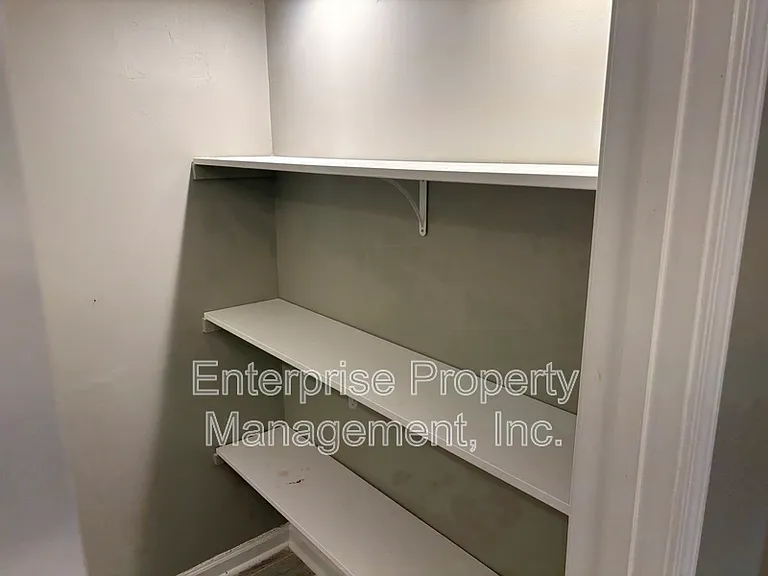 2266 Montego Dr — Photo 17
