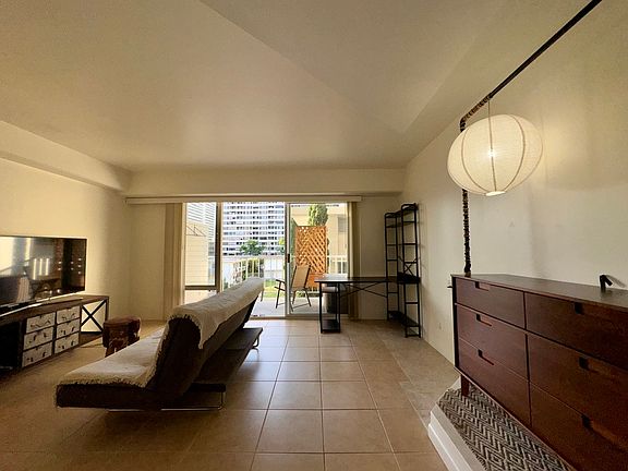 2nd image of 1333 Heulu St APT 404