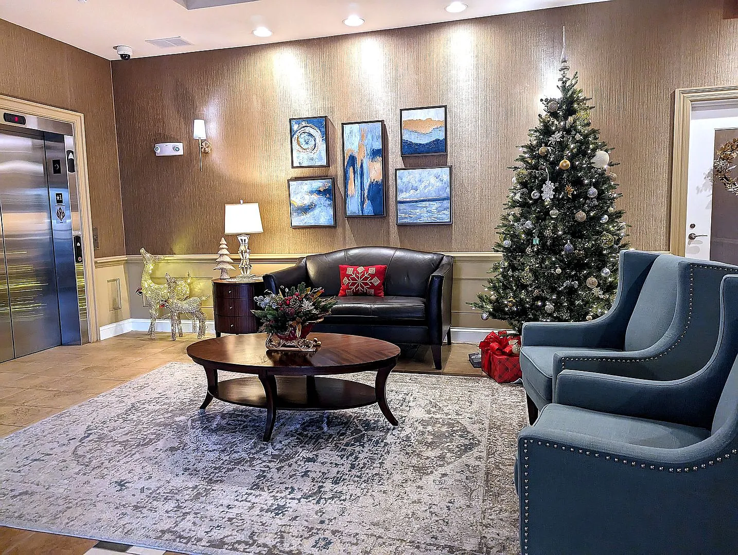 The Easy Life at City Center — Photo 4