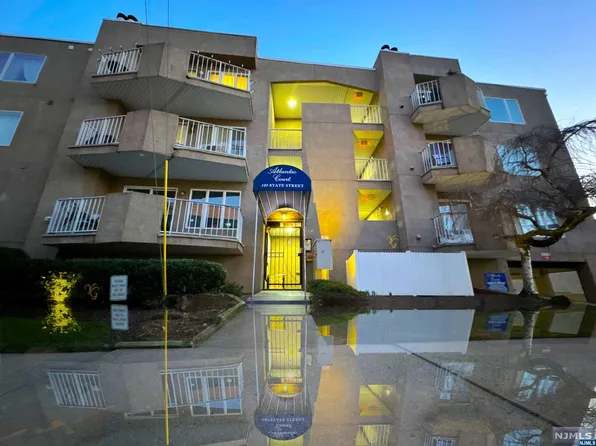 105 State St APT 3A, Hackensack, NJ 07601