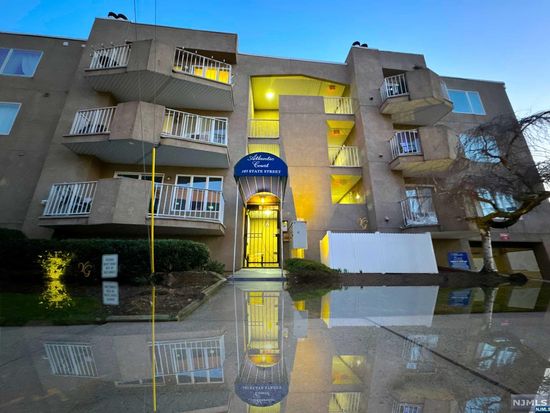 105 State St APT 2A, Hackensack, NJ 07601