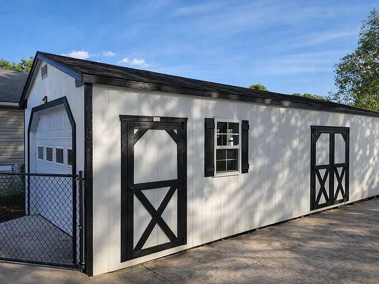 304 N River Rd — Photo 4