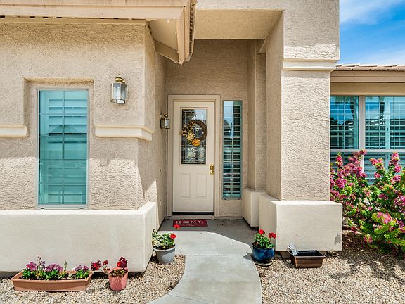 4th image of 9058 W Clara Ln