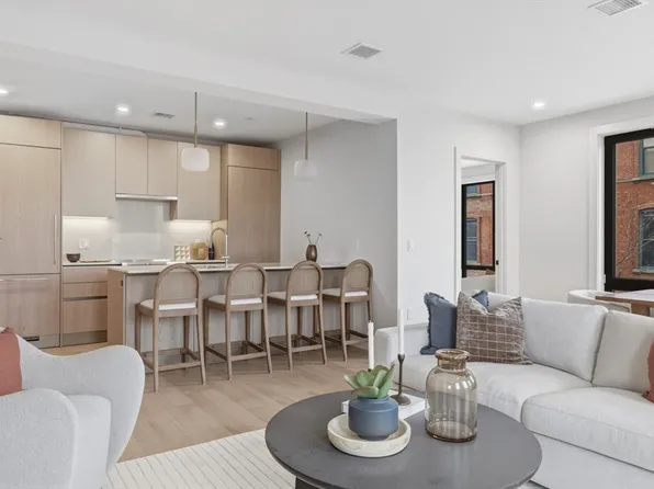 118 B St #209, Boston, MA 02127