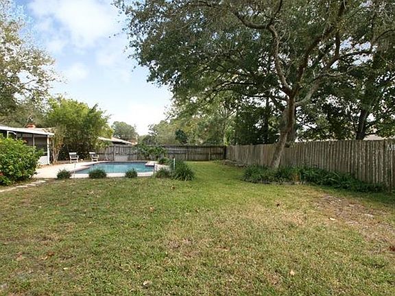 3rd image of 6269 Silver Glen Ct