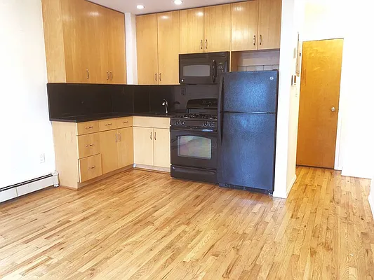 Rented by NY Space Finders Inc. | media 15