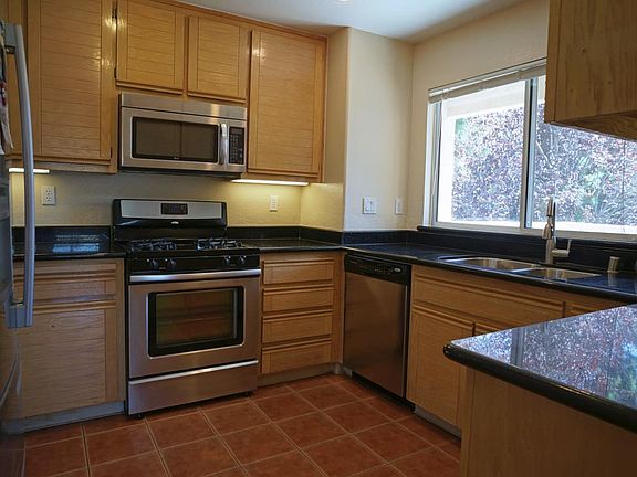 3rd image of 1897 Sheri Ann Cir