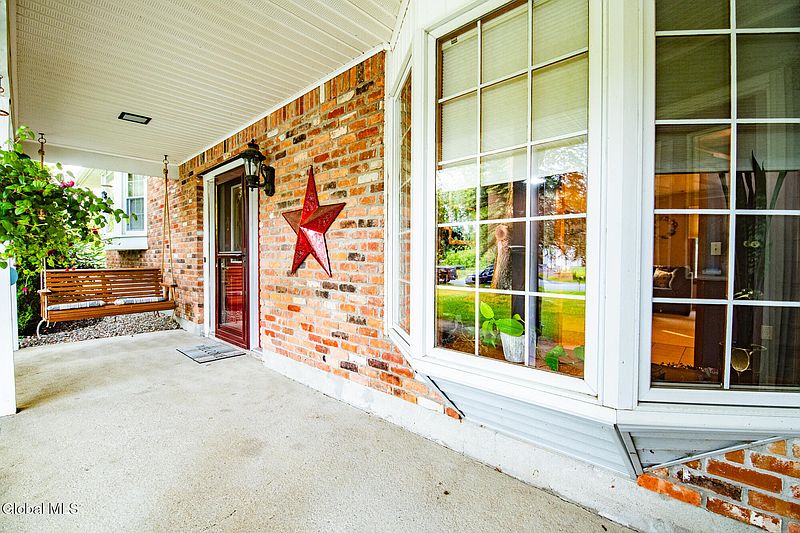 5th image of 22 Fruitwood Drive