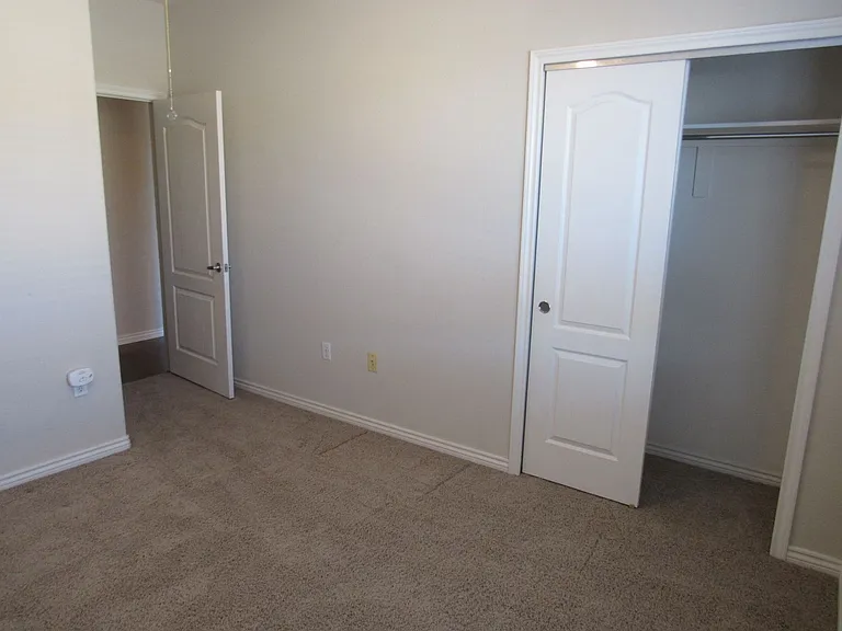 3601 E 103rd Cir #B13 — Photo 17
