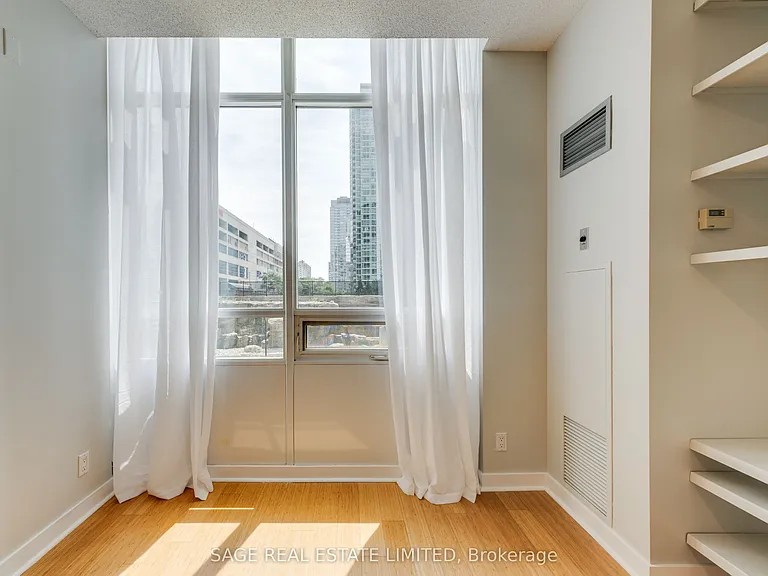 373 Front St W #208 — Photo 13