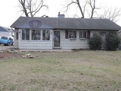 2918 Meadowlark Road, Jeffersonville, IN, 47130