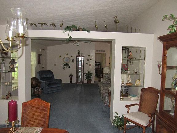2nd image of 145 Georgian Dr SW