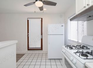 939 Turquoise St #D, San Diego, CA 92109