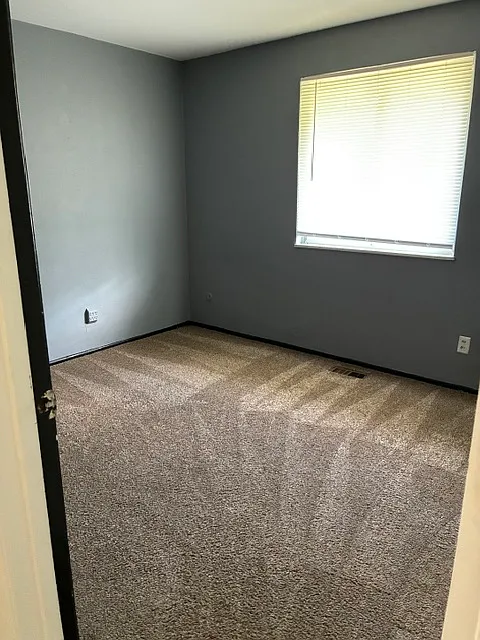 2 bed, 800 sqft, $895 — Photo 4