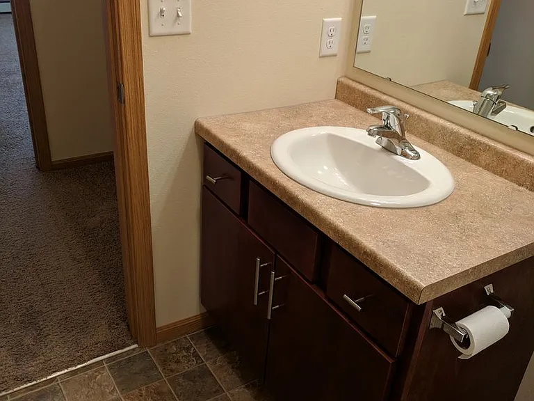 West Lake III Apartments — Photo 122