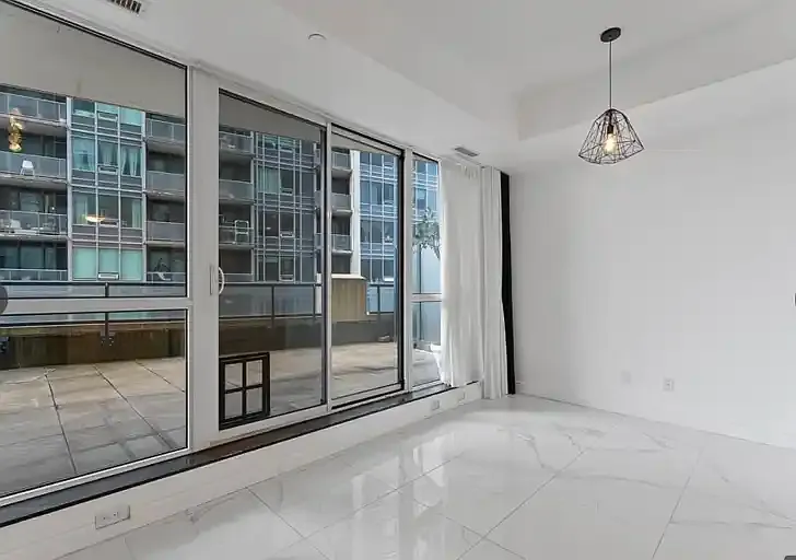 51 E Liberty St #517 — Photo 5