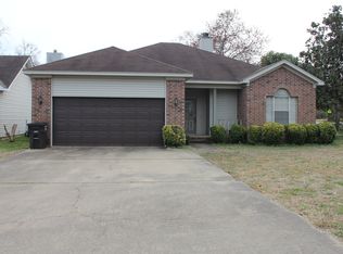 100 Dales Dr, Jacksonville, AR 72076