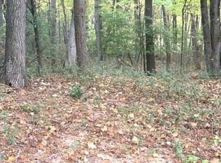 N3082 Otter Dr, Waupaca, WI 54981