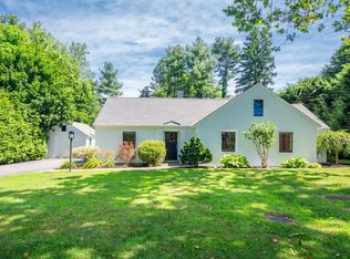 18 Whittemore St, Concord, MA 01742