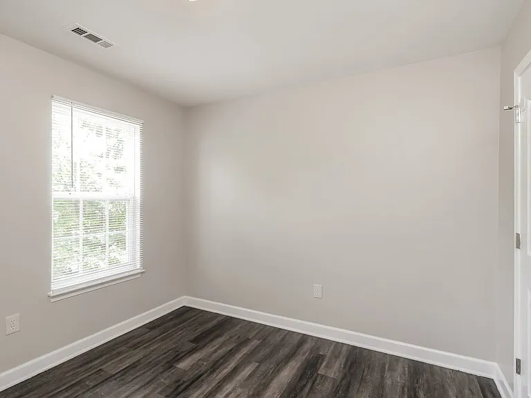 2648 Reid Park Ln — Photo 13