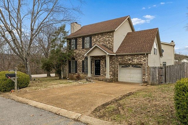 1st image of 7701 Poplar Ridge Dr