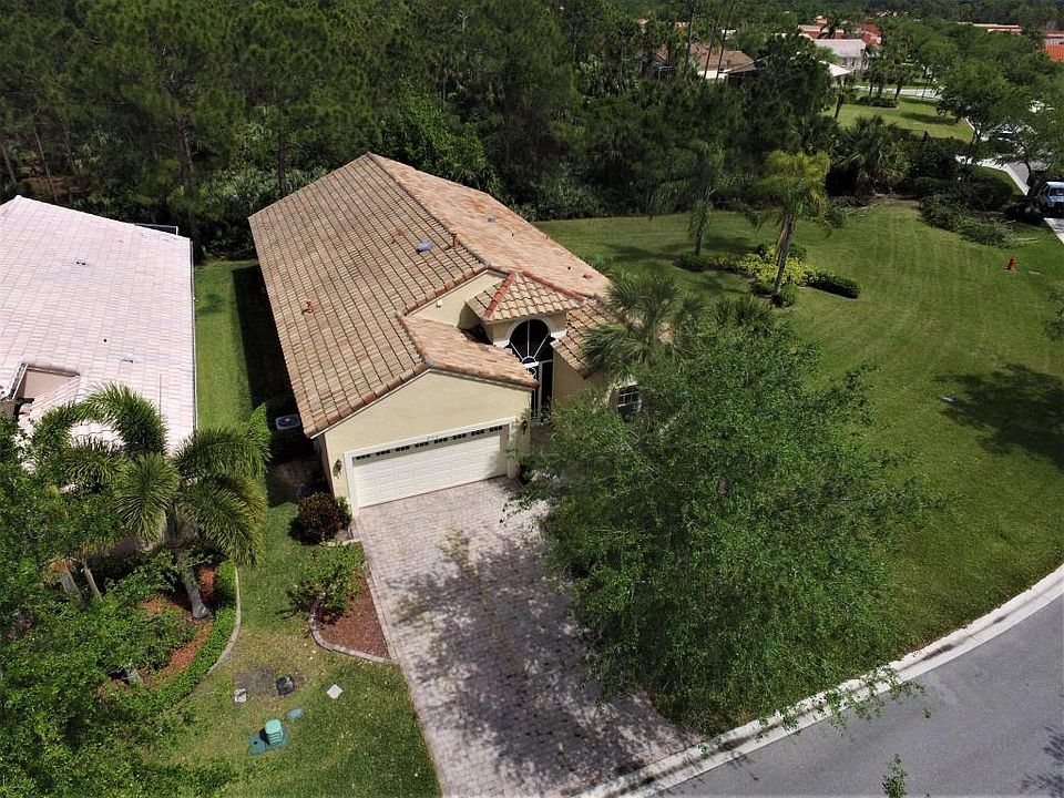 1st image of 246 NW Toscane Trl