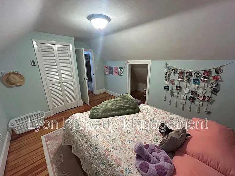 136 Aborn Ave — Photo 12