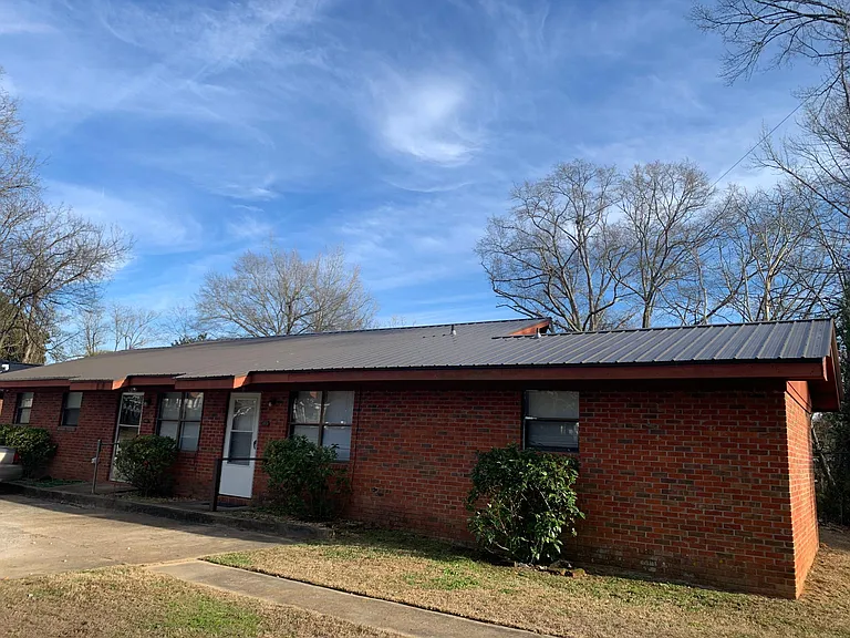 Redbud Village — Photo 10