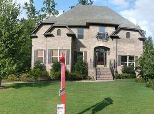 504 Wild Ridge Cir, Pelham, AL 35124