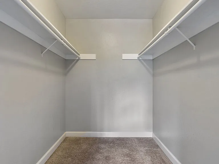 Reserve at Walnut Creek — Photo 11