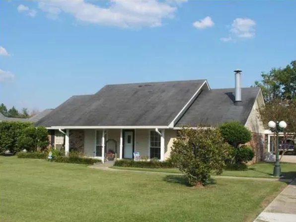 9422 Banway Dr, Greenwell Springs, LA 70739