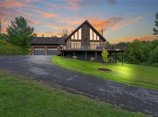 5660 Sentinel Heights Rd, Jamesville, NY 13078