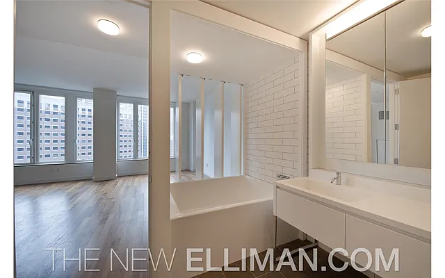 Sold by Douglas Elliman | media 10