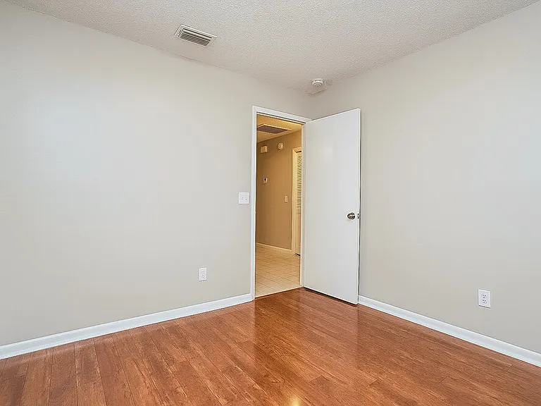 24734 Silversmith Dr — Photo 11