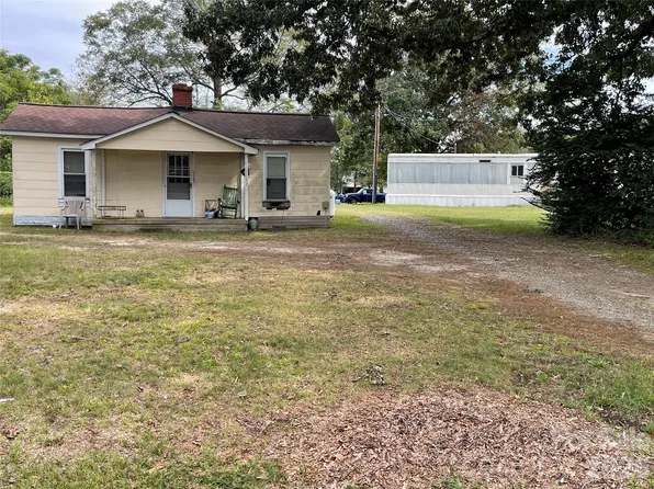 1161 Triplett Rd, Cleveland, NC 27013
