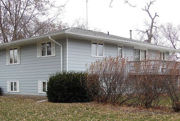 2nd image of 208 N 9th St
