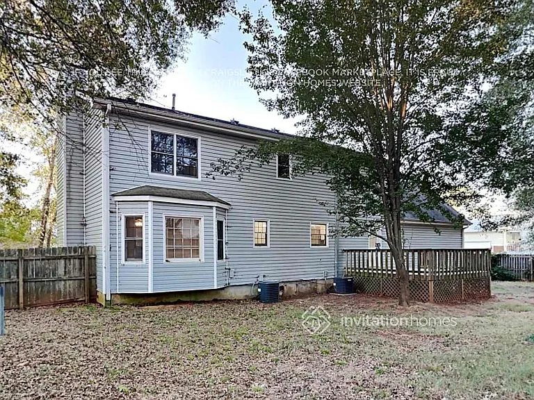 201 Hambridge Ct — Photo 16