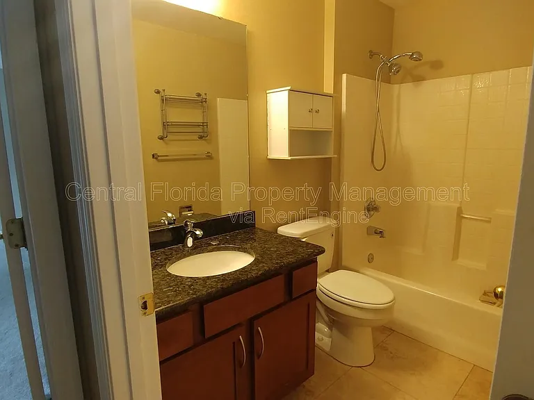 14519 Lake Price Dr — Photo 3