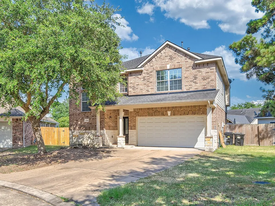 32506 Rosella Ln