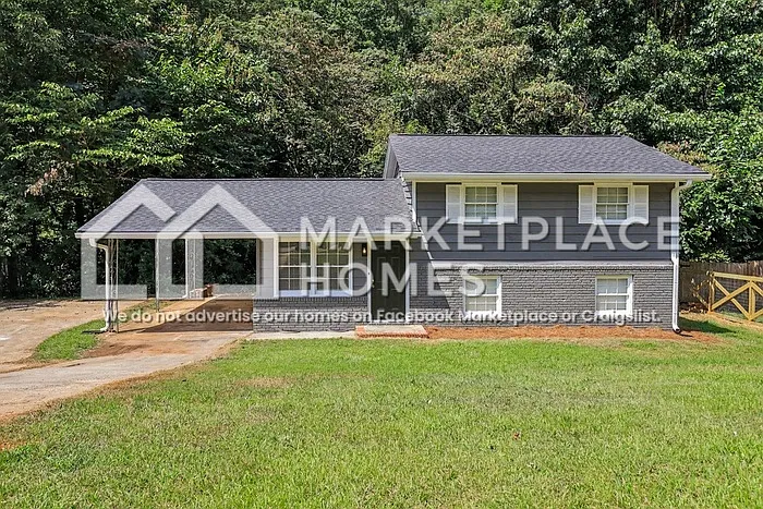 3 bed, 2.0 bath, 1560 sqft, $1,695 — Photo 3