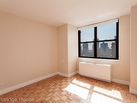 3rd image of 201 E 87th St APT 9l
